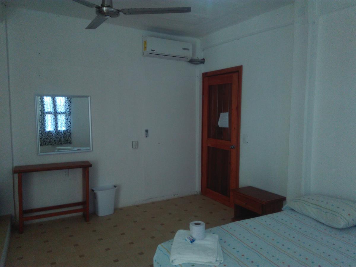 Hotel Neptuno Zipolite Bagian luar foto