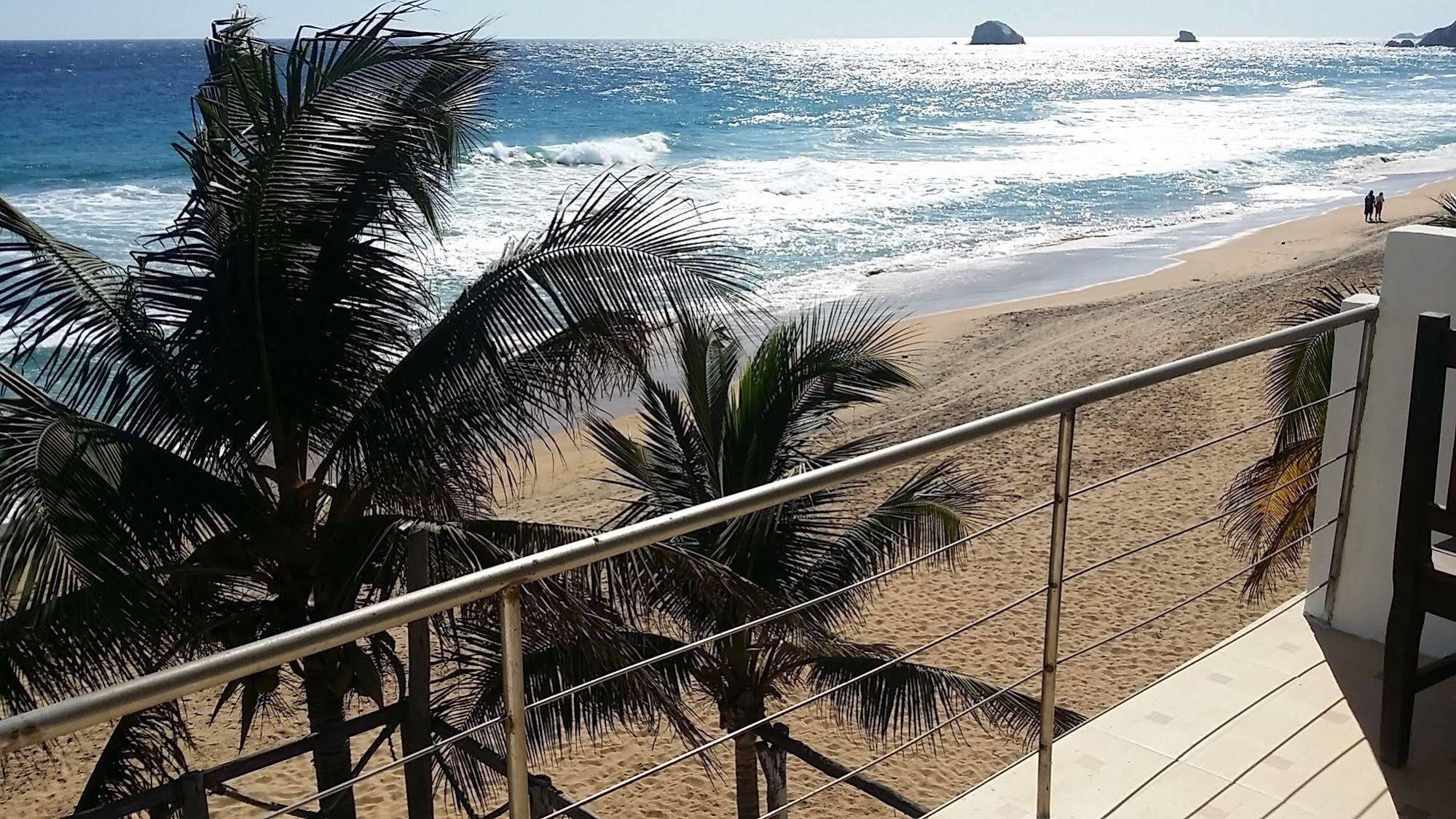 Hotel Neptuno Zipolite Bagian luar foto