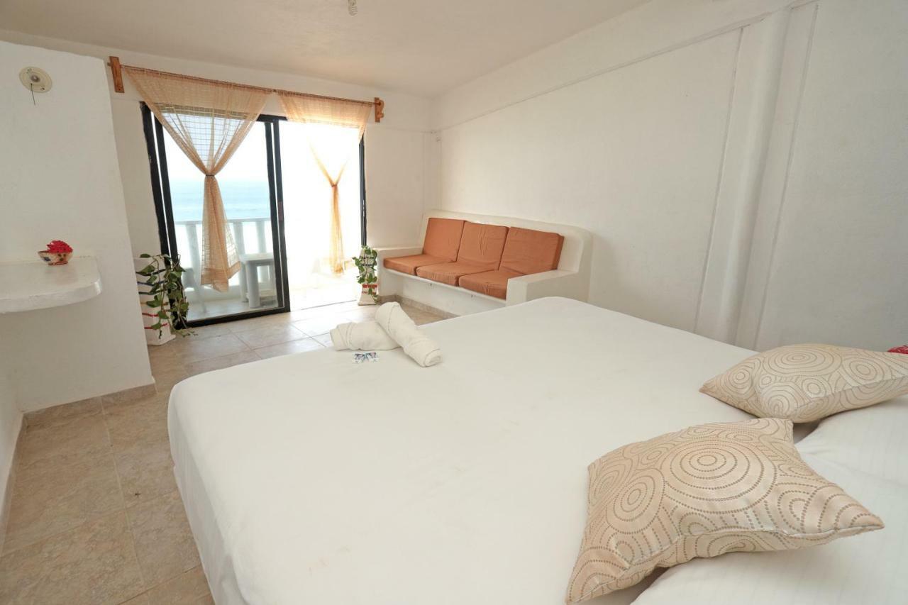 Hotel Neptuno Zipolite Bagian luar foto