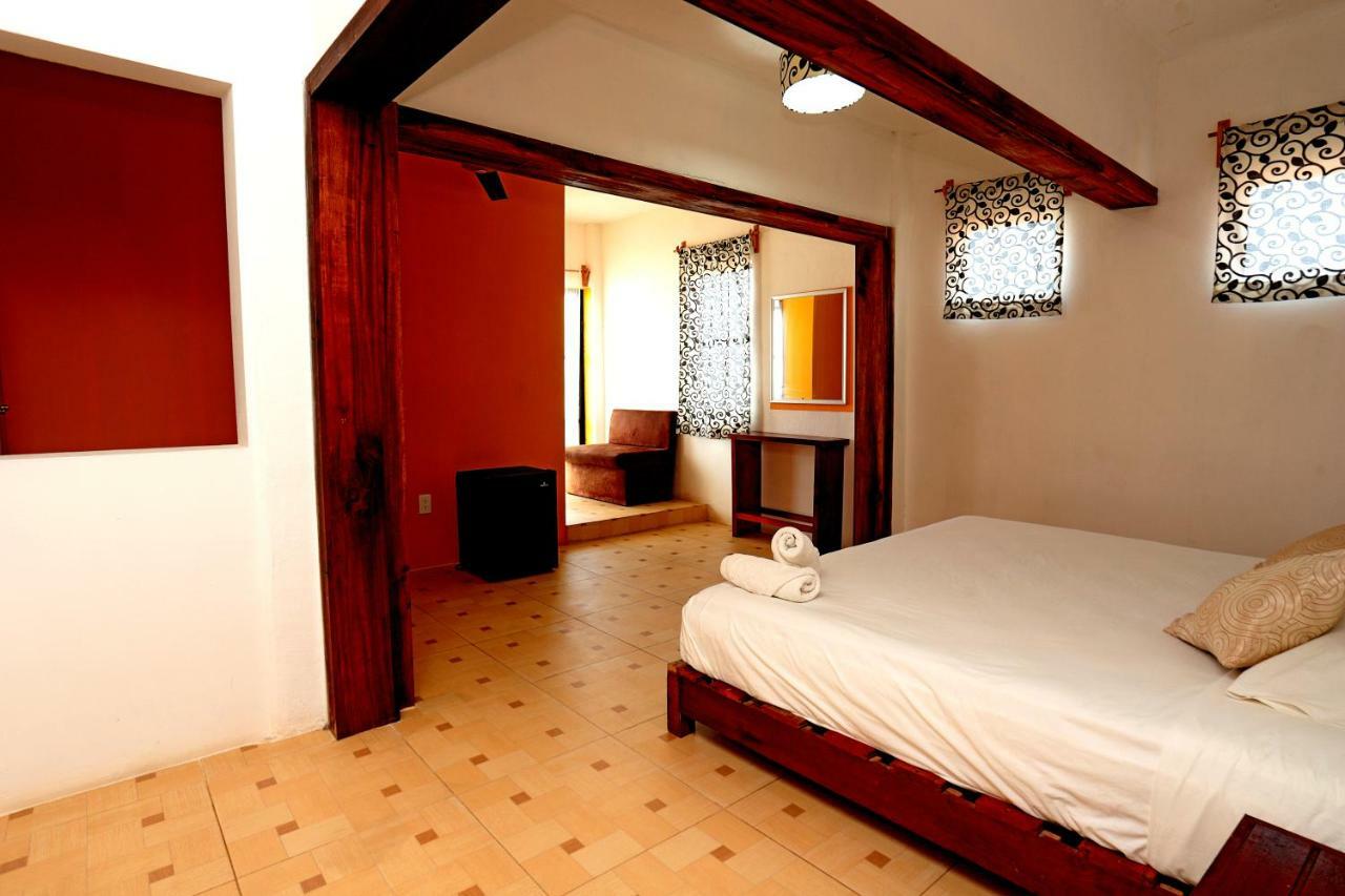 Hotel Neptuno Zipolite Bagian luar foto