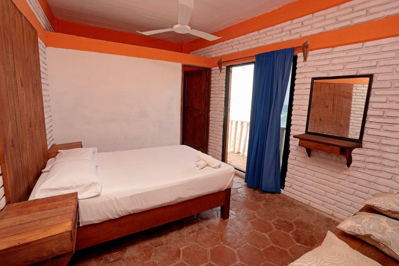 Hotel Neptuno Zipolite Bagian luar foto