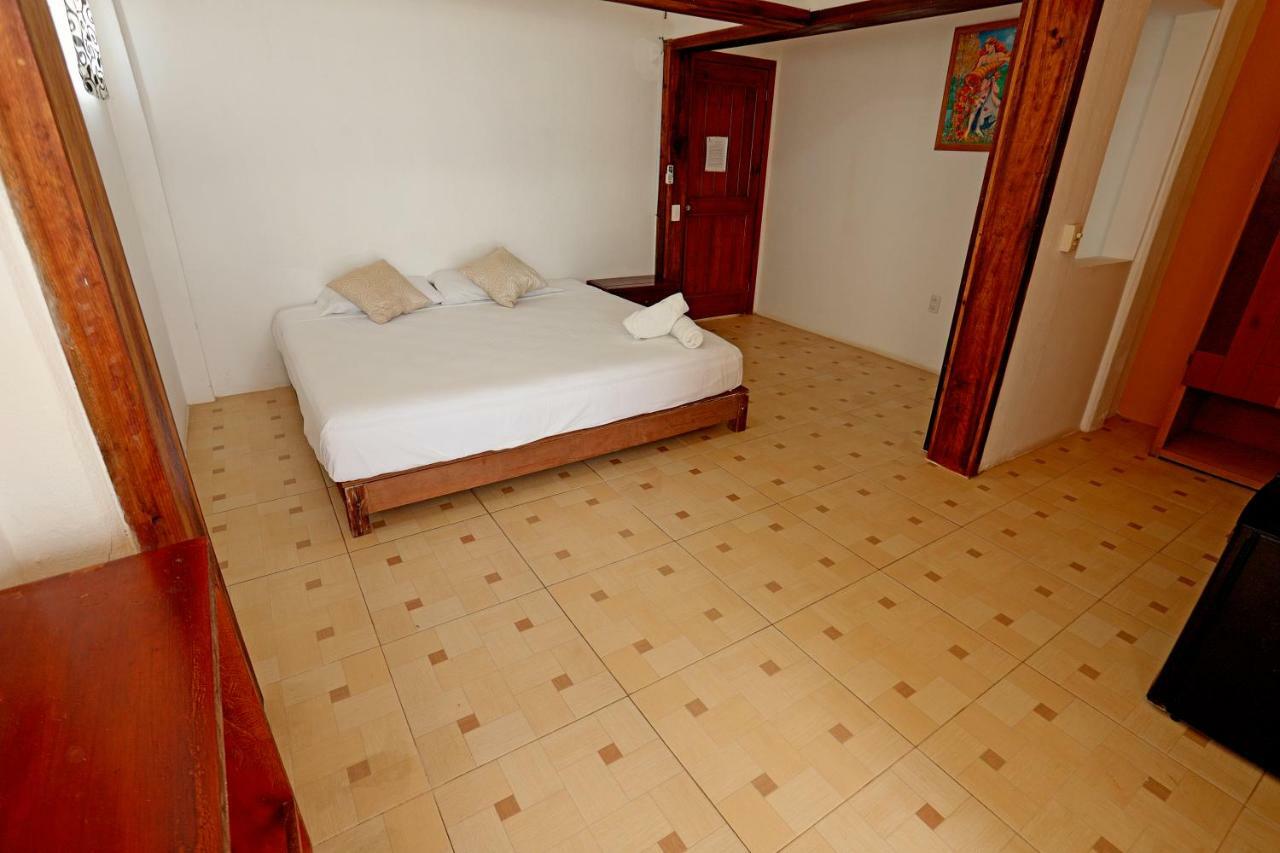 Hotel Neptuno Zipolite Bagian luar foto